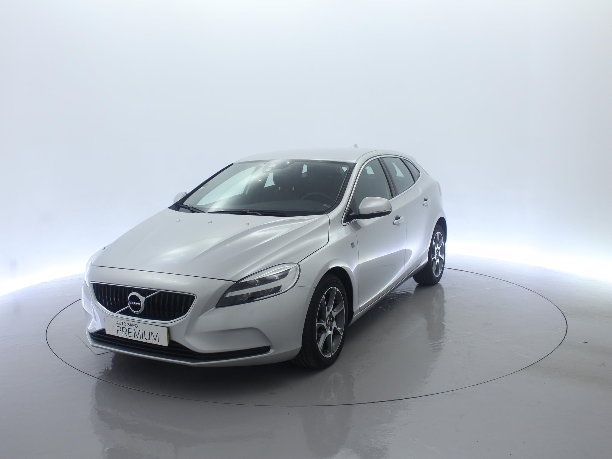 Volvo V40 2.0 D2