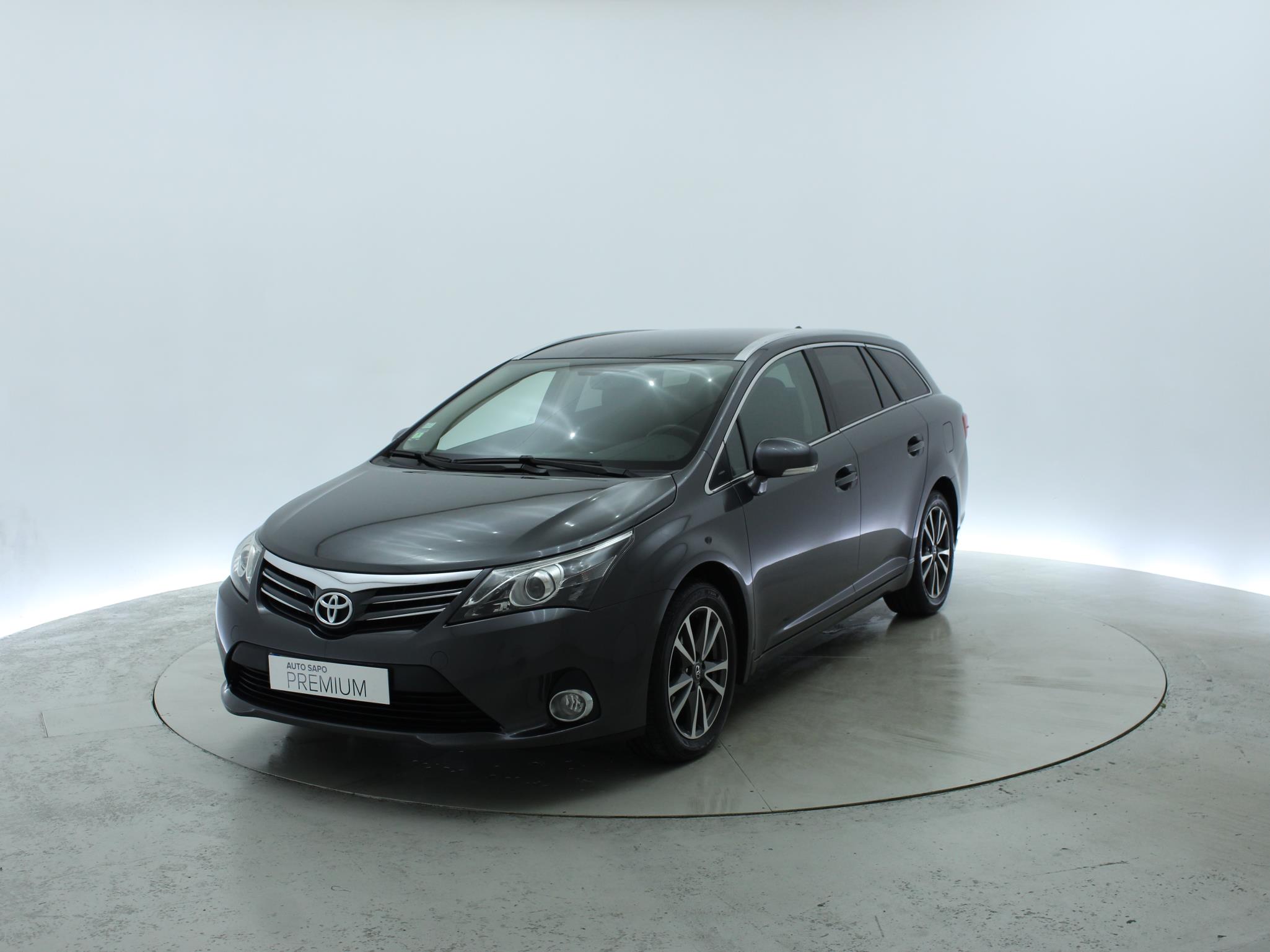 Toyota Avensis 2.0 D-4D Exclusive+Navi